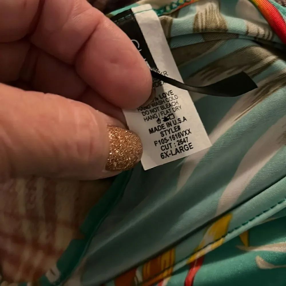 Ladies size 6 extra-large clothes - Picture 5 of 10